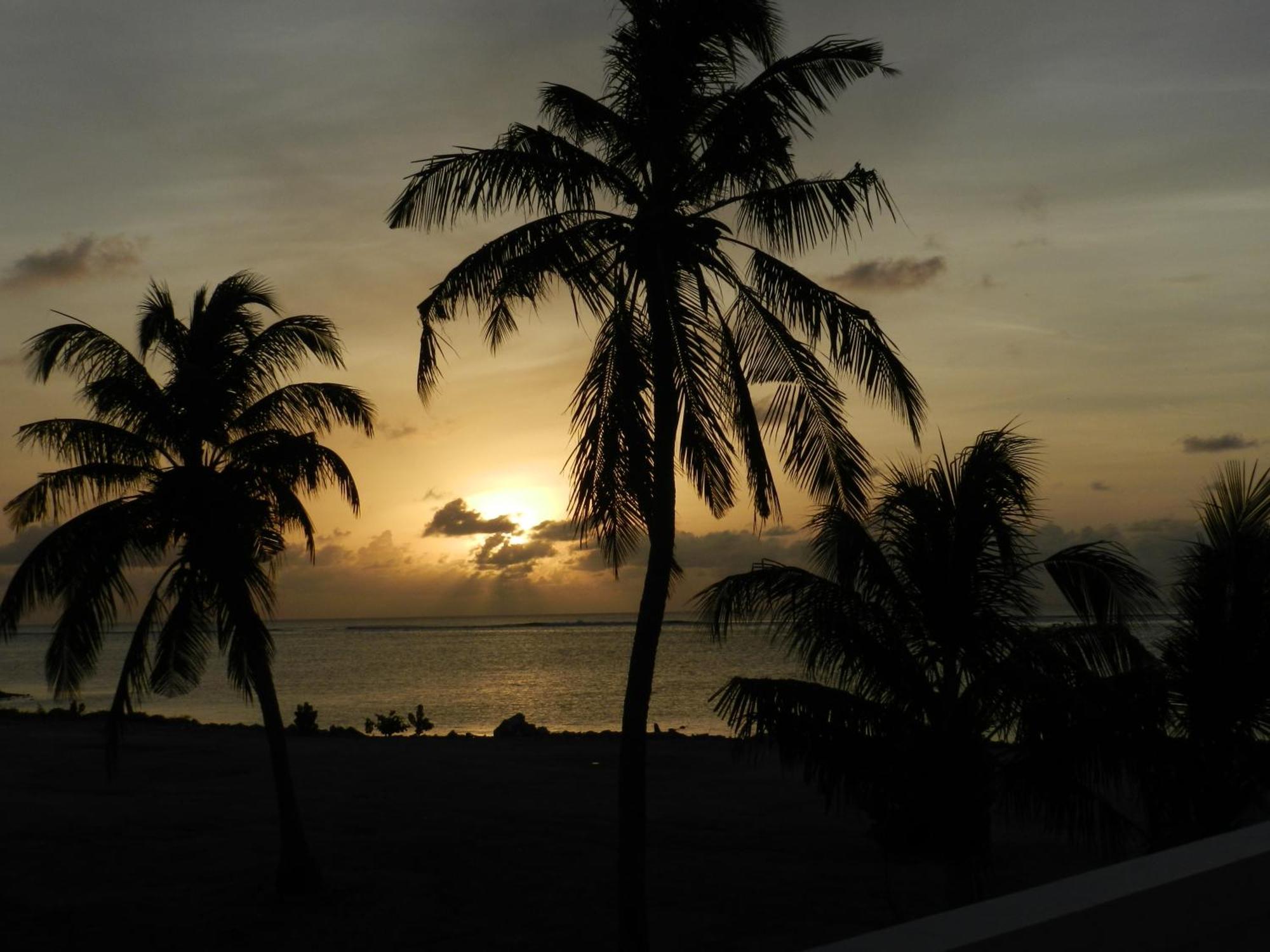 Faza View Inn, Maafushi Exterior photo