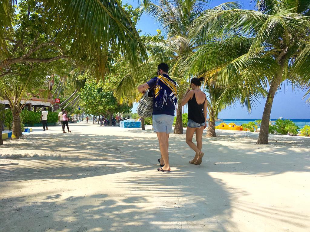 Faza View Inn, Maafushi Exterior photo