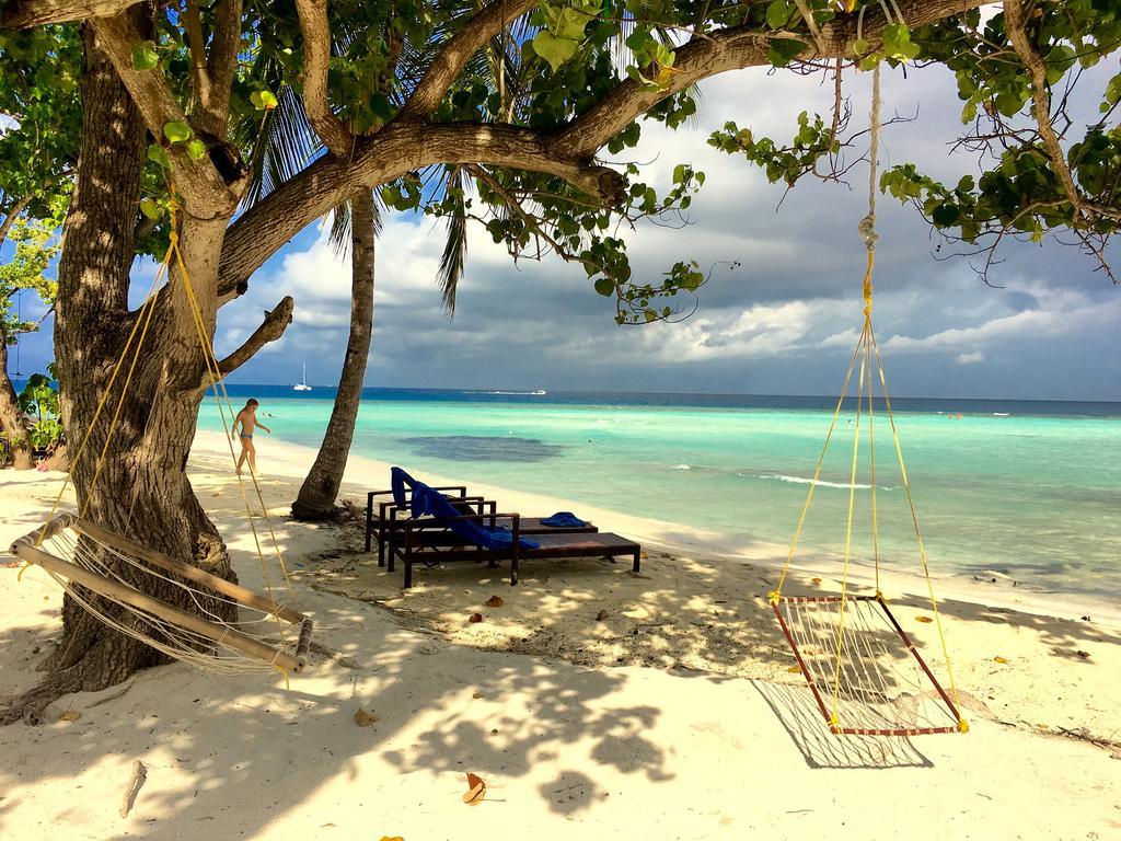 Faza View Inn, Maafushi Exterior photo